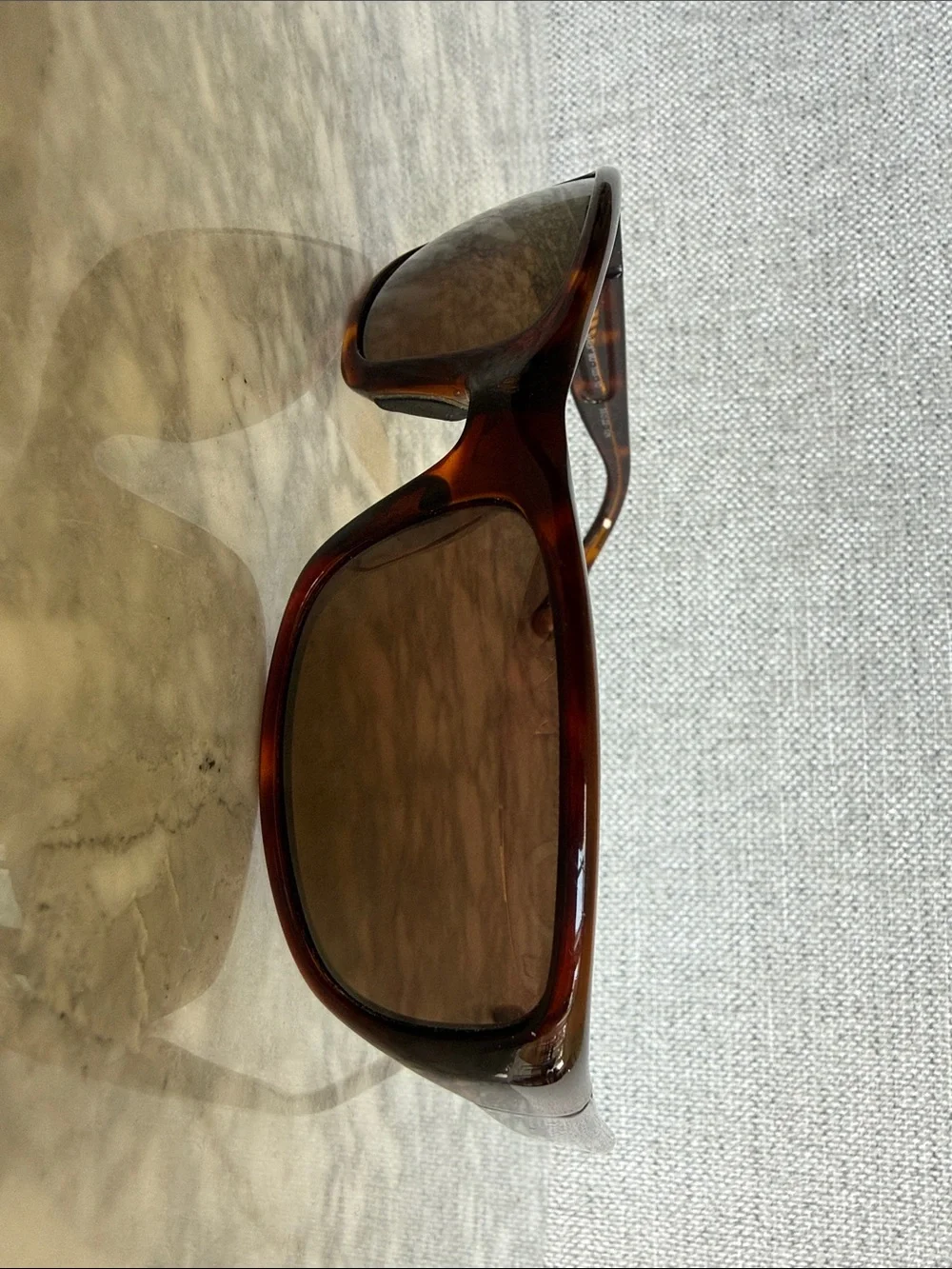 Maui Jim Stingray Sunglasses Tortoise Wrap HCL Bronze Polarized MJ 103-10 Unisex